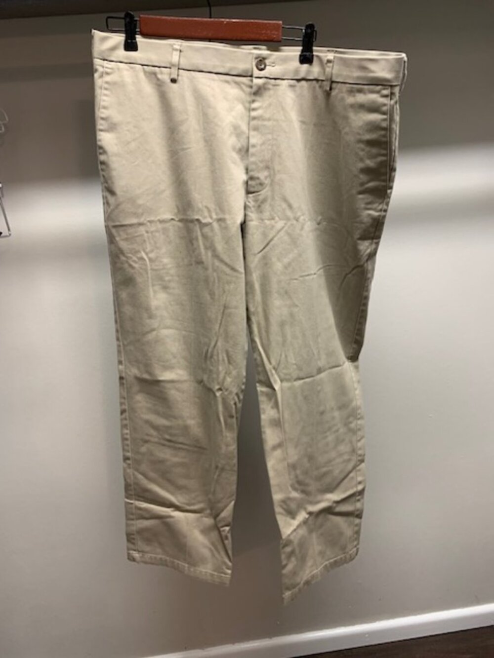 Dockers Straight Fit Khaki Pants – Classic 40x30